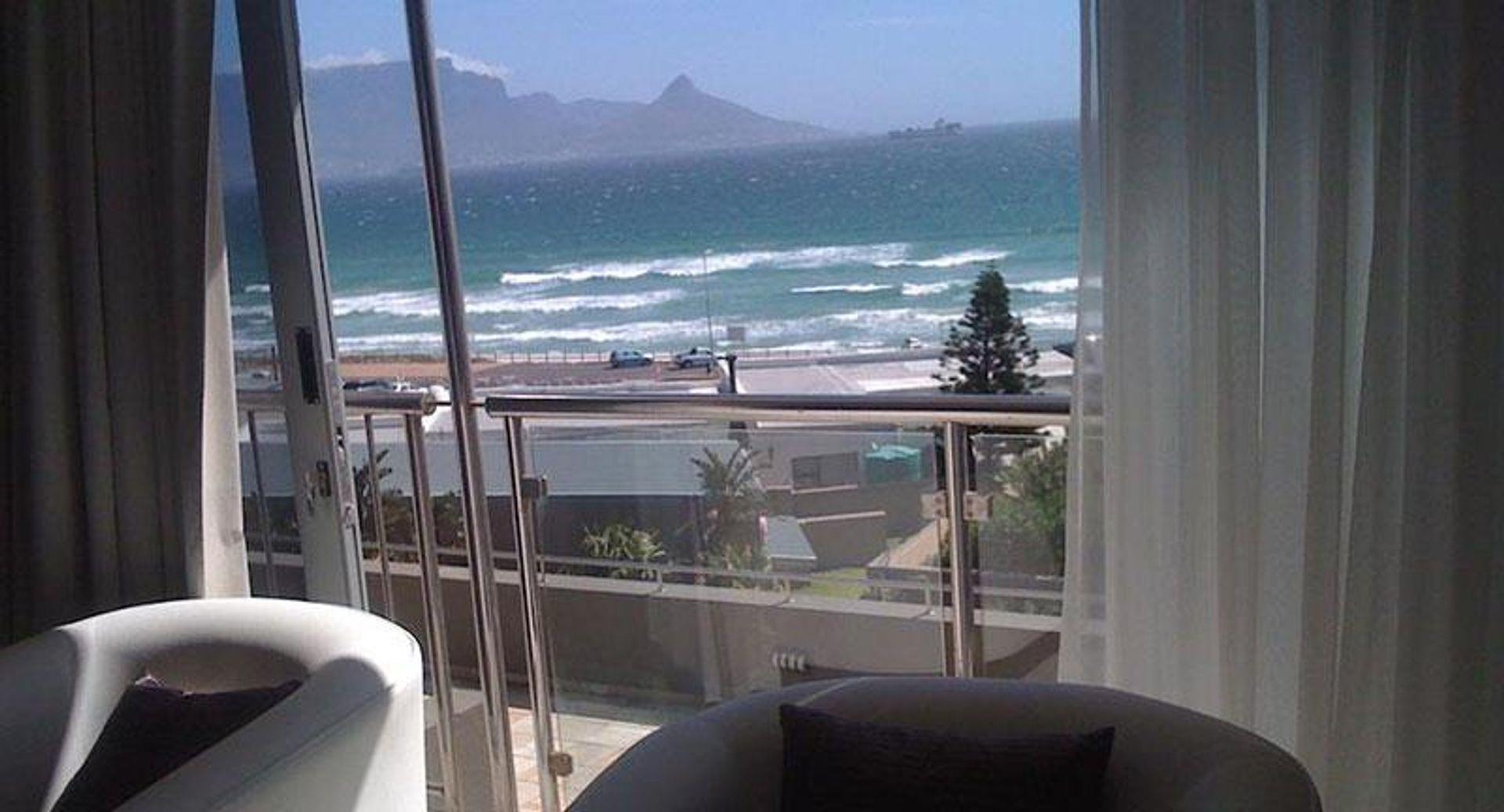 1 Bedroom Property for Sale in Beachfront Western Cape
